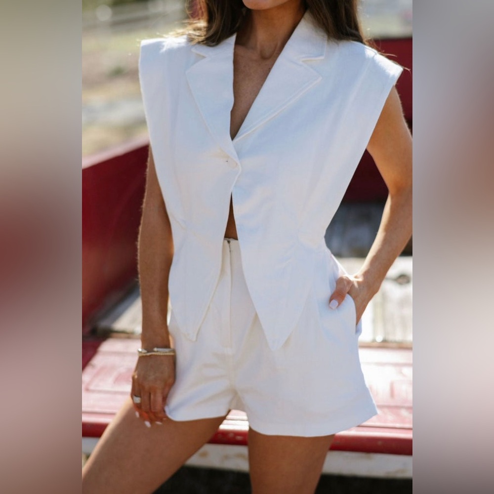 Benny Romper- White
